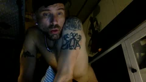 allitrunnin online show from September 29, 2025, 6:07 am