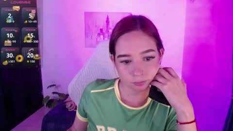 alloy_tiny online show from May 21, 2026, 6:59 pm
