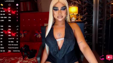 Natalya Fox online show from December 18, 2024, 7:36 am