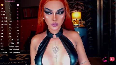 Natalya Fox online show from December 17, 2025, 9:04 am