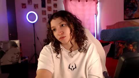 Snapshot of ally_donfort chatting on February 10, 2026, 9:19 pm Ally online show from February 10, 2026, 9:19 pm