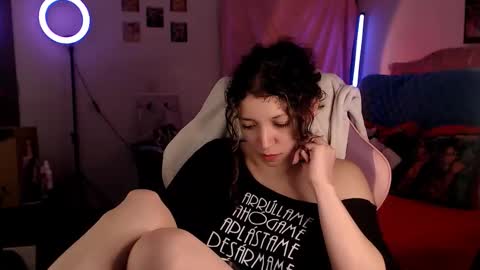 Snapshot of ally_donfort chatting on February 28, 2026, 12:33 am Ally online show from February 28, 2026, 12:33 am