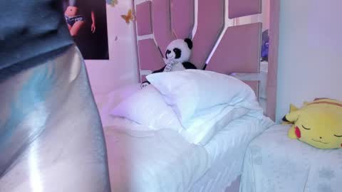 Ana the Queen of the Pantyhose online show from March 7, 2025, 4:22 pm