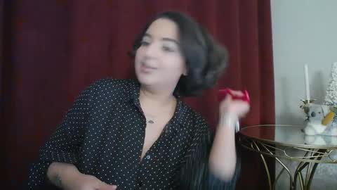         online show from December 18, 2025, 6:25 pm