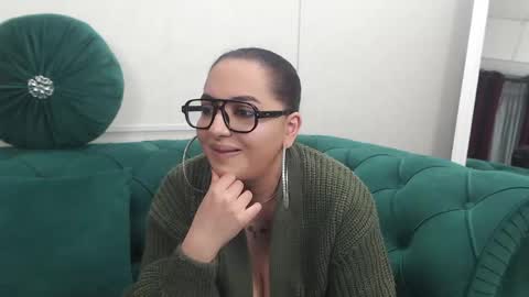         online show from April 16, 2026, 5:03 pm