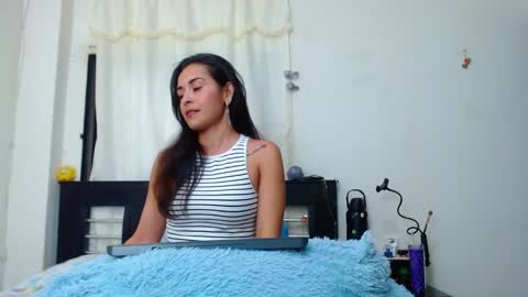 Snapshot of allyson_collins_ chatting on January 7, 2025, 8:31 pm Allyson collins online show from January 7, 2025, 8:31 pm