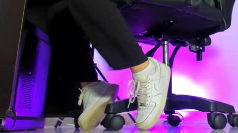 ALMA FENIX  online show from March 13, 2026, 1:18 pm