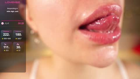 Alma online show from September 8, 2025, 4:39 pm