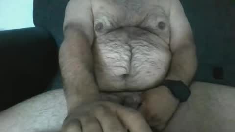 almadestrozada online show from April 19, 2026, 12:04 pm