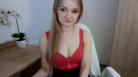 Snapshot of almanature chatting on December 18, 2024, 10:02 pm AlmaNature online show from December 18, 2024, 10:02 pm