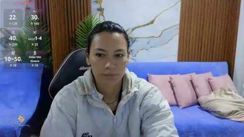 Snapshot of alonddra_tay chatting on June 12, 2026, 11:31 am alonddra_tay online show from June 12, 2026, 11:31 am