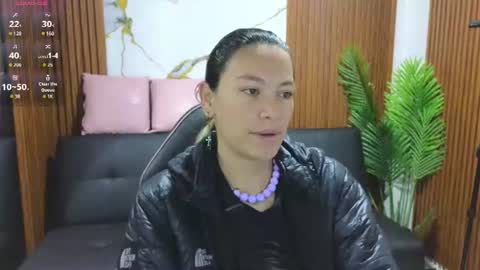 Snapshot of alonddra_tay chatting on June 28, 2026, 11:49 am alonddra_tay online show from June 28, 2026, 11:49 am