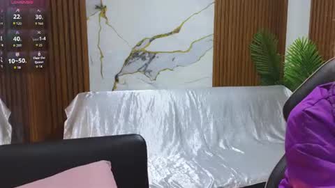 Snapshot of alonddra_tay chatting on July 2, 2026, 11:27 am alonddra_tay online show from July 2, 2026, 11:27 am
