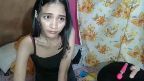 Alondra  online show from March 10, 2026, 1:38 pm