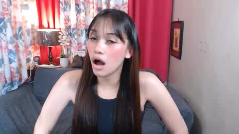 Alondra online show from April 11, 2026, 5:01 am