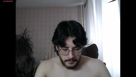 Snapshot of alone_at_homee chatting on April 8, 2026, 1:16 am Alan online show from April 8, 2026, 1:16 am