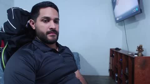 Snapshot of alonxoo chatting on September 9, 2025, 12:10 am alonxoo online show from September 9, 2025, 12:10 am