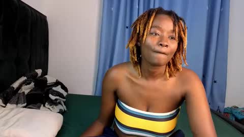 alotta_titties online show from February 3, 2026, 7:19 pm
