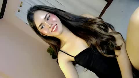 Snapshot of alove_too_last chatting on January 19, 2025, 2:06 pm LEXY online show from January 19, 2025, 2:06 pm