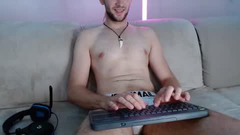 Alpha Jax online show from September 21, 2025, 8:10 pm