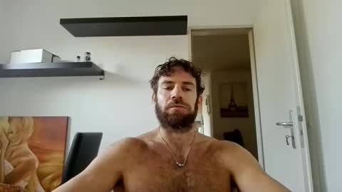 Snapshot of alphah_hunk chatting on November 5, 2025, 11:21 am alphah_hunk online show from November 5, 2025, 11:21 am
