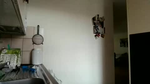 Snapshot of alphah_hunk chatting on November 16, 2025, 10:43 am alphah_hunk online show from November 16, 2025, 10:43 am