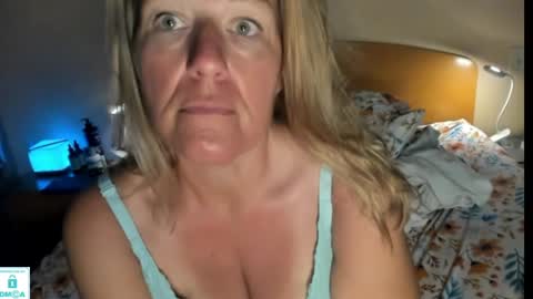 Snapshot of alphakittyxxx chatting on May 10, 2026, 3:12 am Shelby or if you want to make me purr just call me Kitten online show from May 10, 2026, 3:12 am