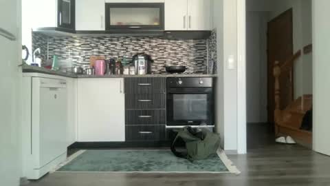 AlphAndre online show from February 1, 2025, 6:21 am