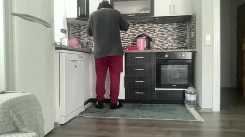 AlphAndre online show from March 2, 2025, 8:27 am