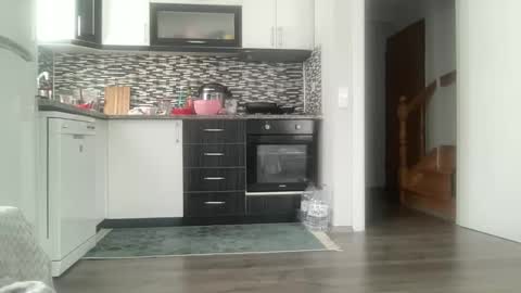 AlphAndre online show from March 6, 2025, 1:24 pm