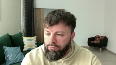 Jhonny online show from March 10, 2025, 3:34 am