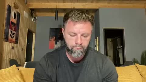 Jhonny online show from July 9, 2026, 2:04 am