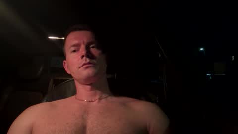 Snapshot of alphasubx chatting on April 8, 2026, 9:04 pm BerlinTop online show from April 8, 2026, 9:04 pm