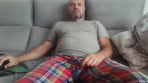 Snapshot of alsi72 chatting on March 3, 2025, 10:28 am alsi72 online show from March 3, 2025, 10:28 am