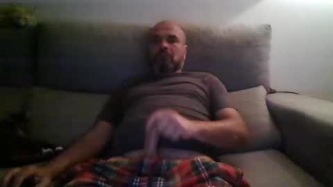 Snapshot of alsi72 chatting on October 4, 2025, 10:19 pm alsi72 online show from October 4, 2025, 10:19 pm