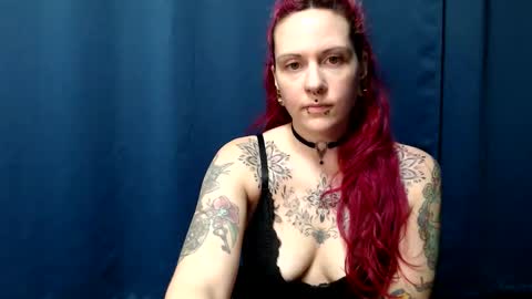 Lily online show from May 22, 2026, 6:35 pm