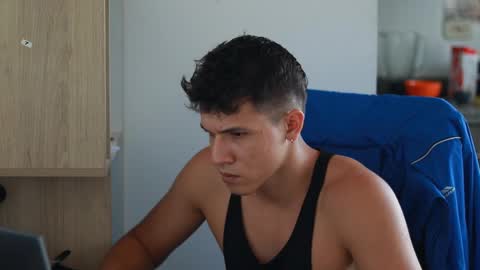 Altoy online show from March 10, 2025, 6:12 pm