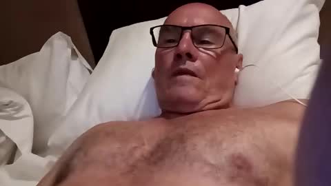 alucard5757 online show from February 21, 2026, 8:48 am