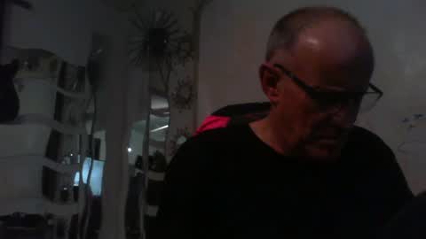 HoneyMelonGuy online show from March 7, 2026, 4:31 am