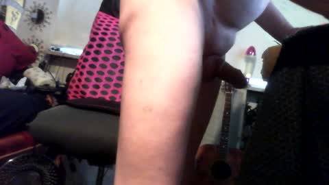 HoneyMelonGuy online show from July 25, 2026, 3:37 am