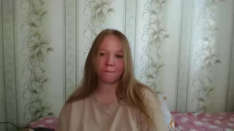 alya764770 online show from May 16, 2026, 12:07 am
