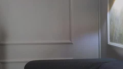 alyarei online show from October 3, 2025, 6:49 pm