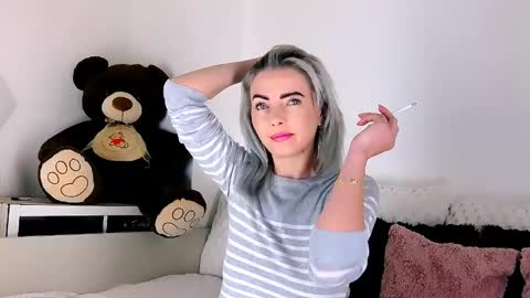 aly online show from April 29, 2026, 9:35 am