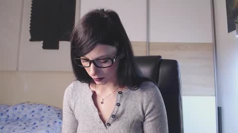 Snapshot of alycetn chatting on January 26, 2025, 12:11 pm Alice online show from January 26, 2025, 12:11 pm