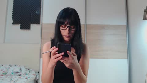 Snapshot of alycetn chatting on October 17, 2025, 11:24 am Alice online show from October 17, 2025, 11:24 am