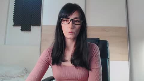 Snapshot of alycetn chatting on May 16, 2026, 11:20 am Alice online show from May 16, 2026, 11:20 am