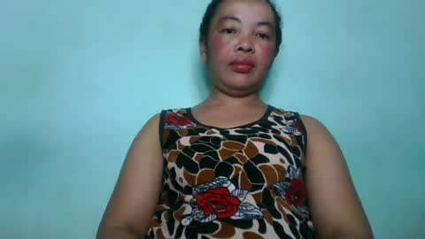 Snapshot of alypierette chatting on June 16, 2026, 5:32 am alypierette online show from June 16, 2026, 5:32 am
