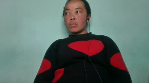 Snapshot of alypierette chatting on June 18, 2026, 9:14 am alypierette online show from June 18, 2026, 9:14 am