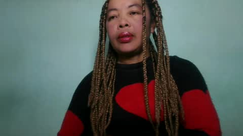 Snapshot of alypierette chatting on July 13, 2026, 5:54 am alypierette online show from July 13, 2026, 5:54 am