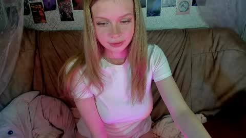 Snapshot of alysameow chatting on May 30, 2026, 10:07 pm Alysa 7GMT online show from May 30, 2026, 10:07 pm